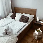 ホームステイ Dworek ザコパネ
