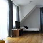 Dworek ホームステイ ザコパネ