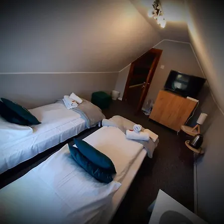 Dworek زاكوباني