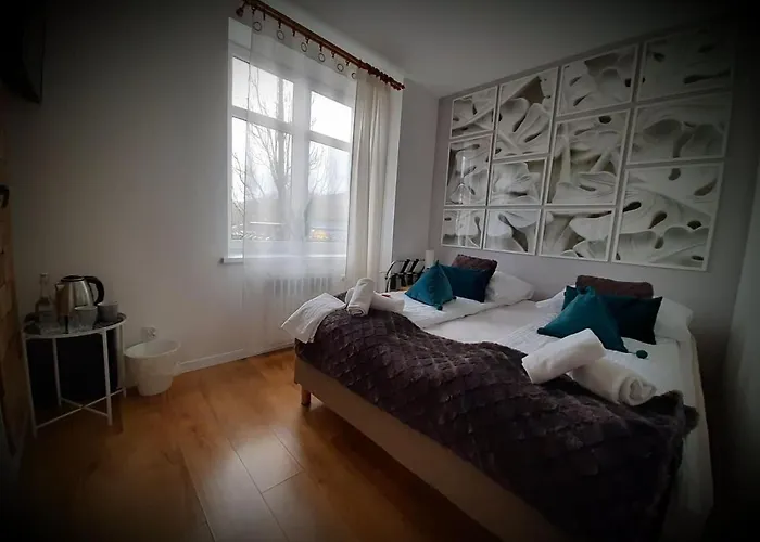 Dworek Privatunterkunft