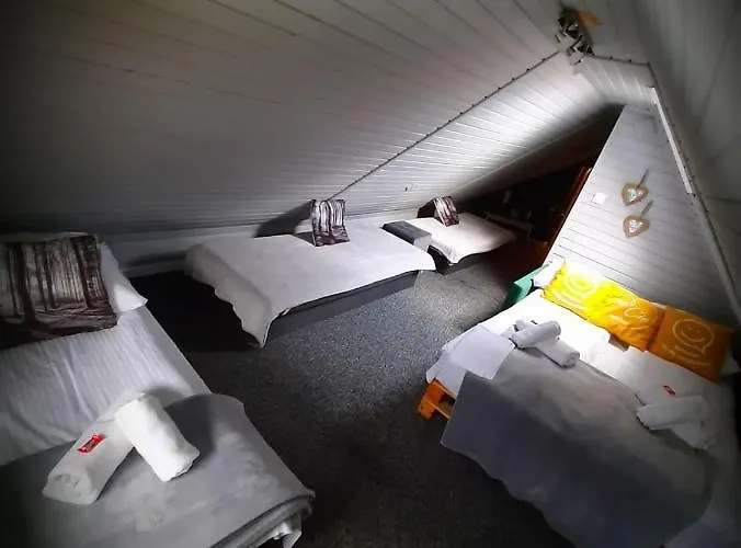 Dworek Privatunterkunft *